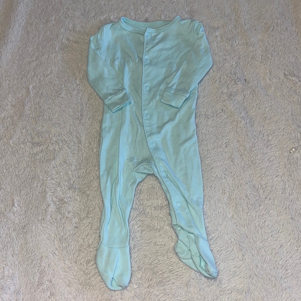 (2 for $10) joe fresh footie sleeper 0-3 months snap up